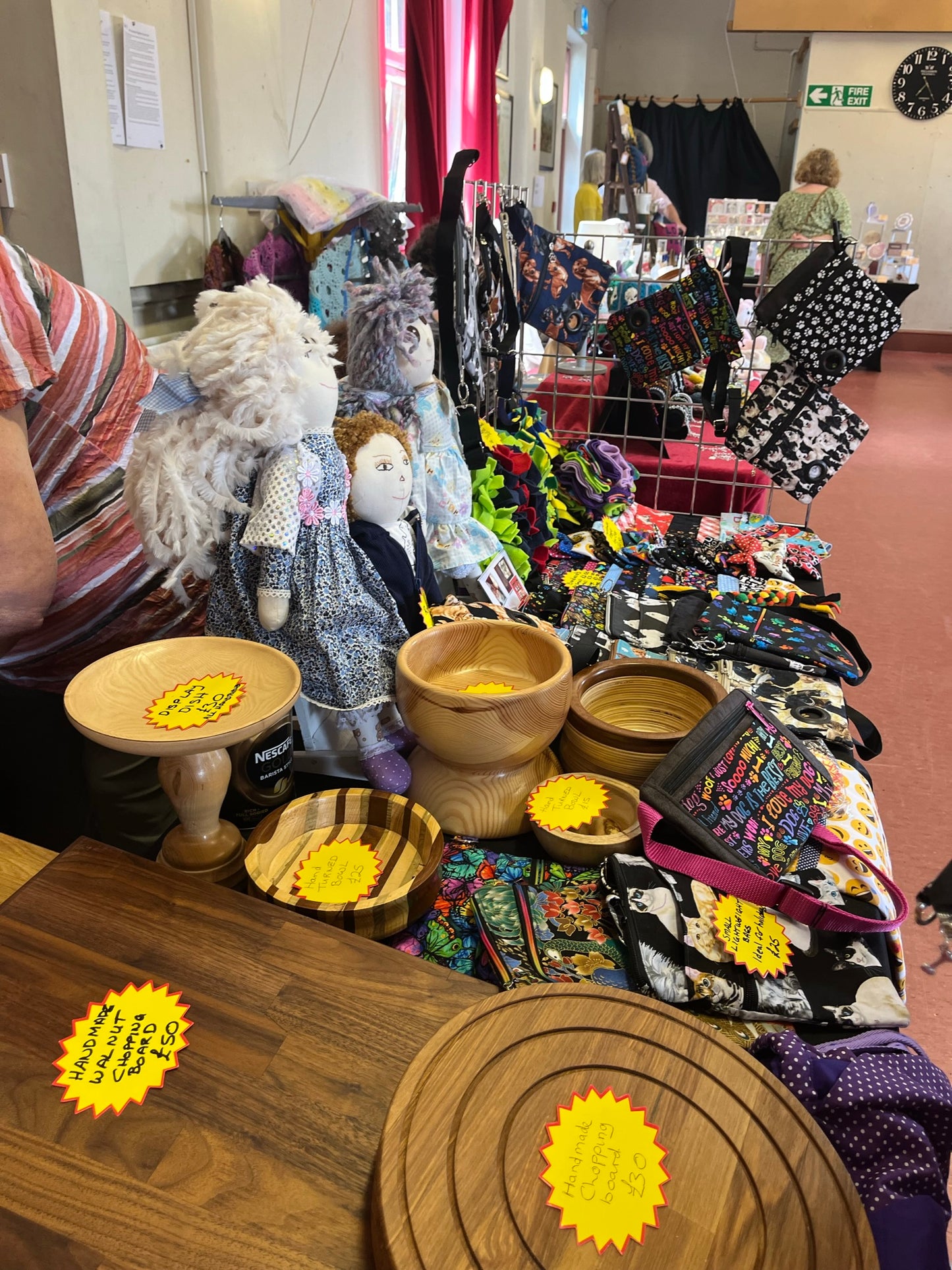Happy Bee Craft Fairs - book your space now! Specially curated to ensure large range of hand crafted products