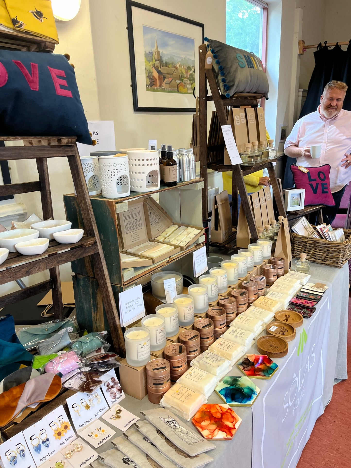 Happy Bee Craft Fairs - book your space now! Specially curated to ensure large range of hand crafted products