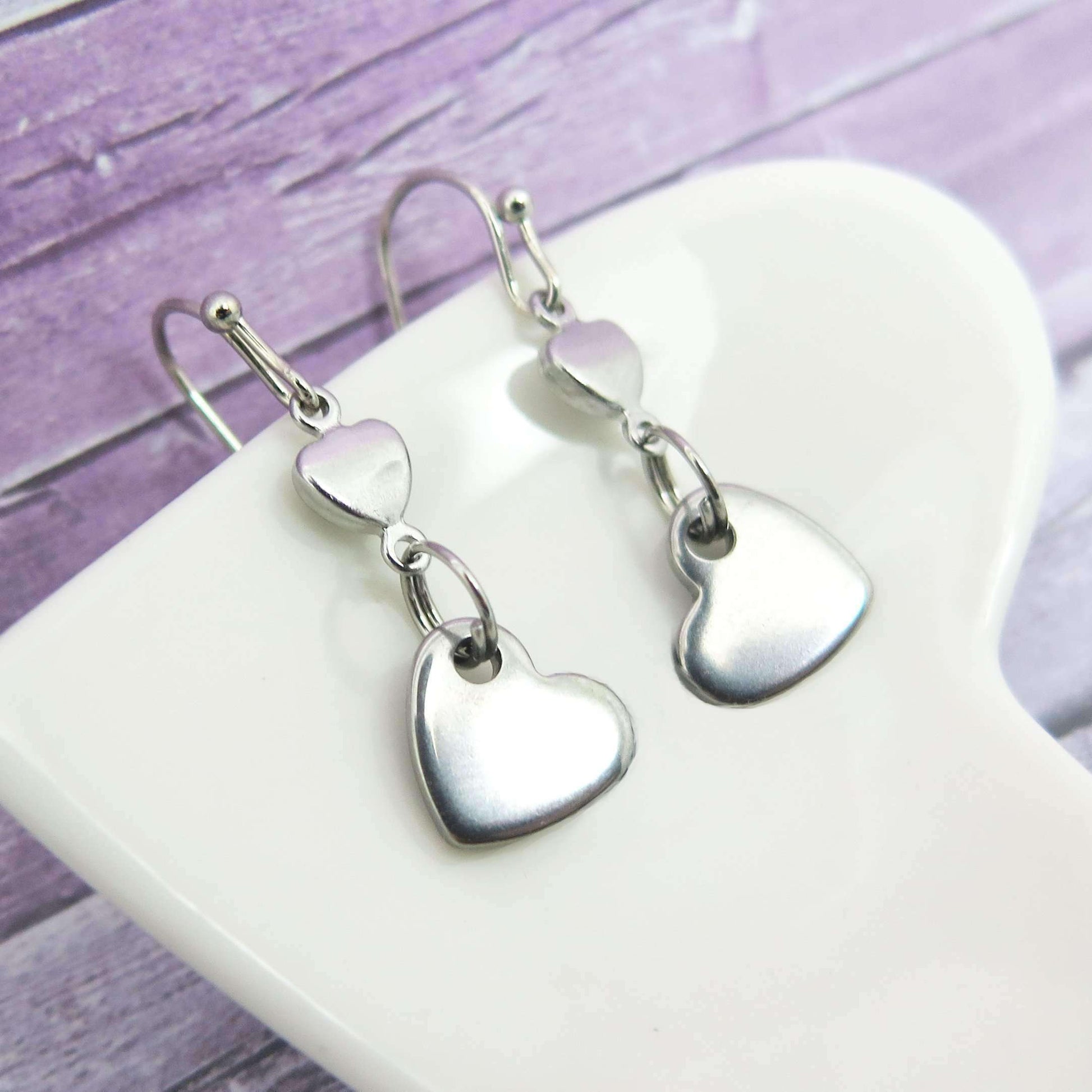 theta_jewellery_Heart Drop Earrings